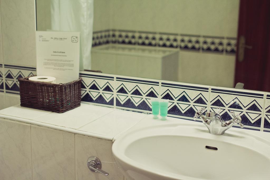 Abbey Lodge Hotel High Wycombe Phòng bức ảnh