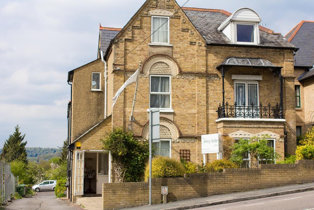 Abbey Lodge Hotel High Wycombe Ngoại thất bức ảnh